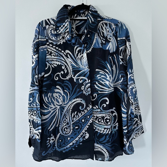LE LIS BLANC Tops - Le Lis Blanc Blue flowers printed Shirt long sleeves NWOT